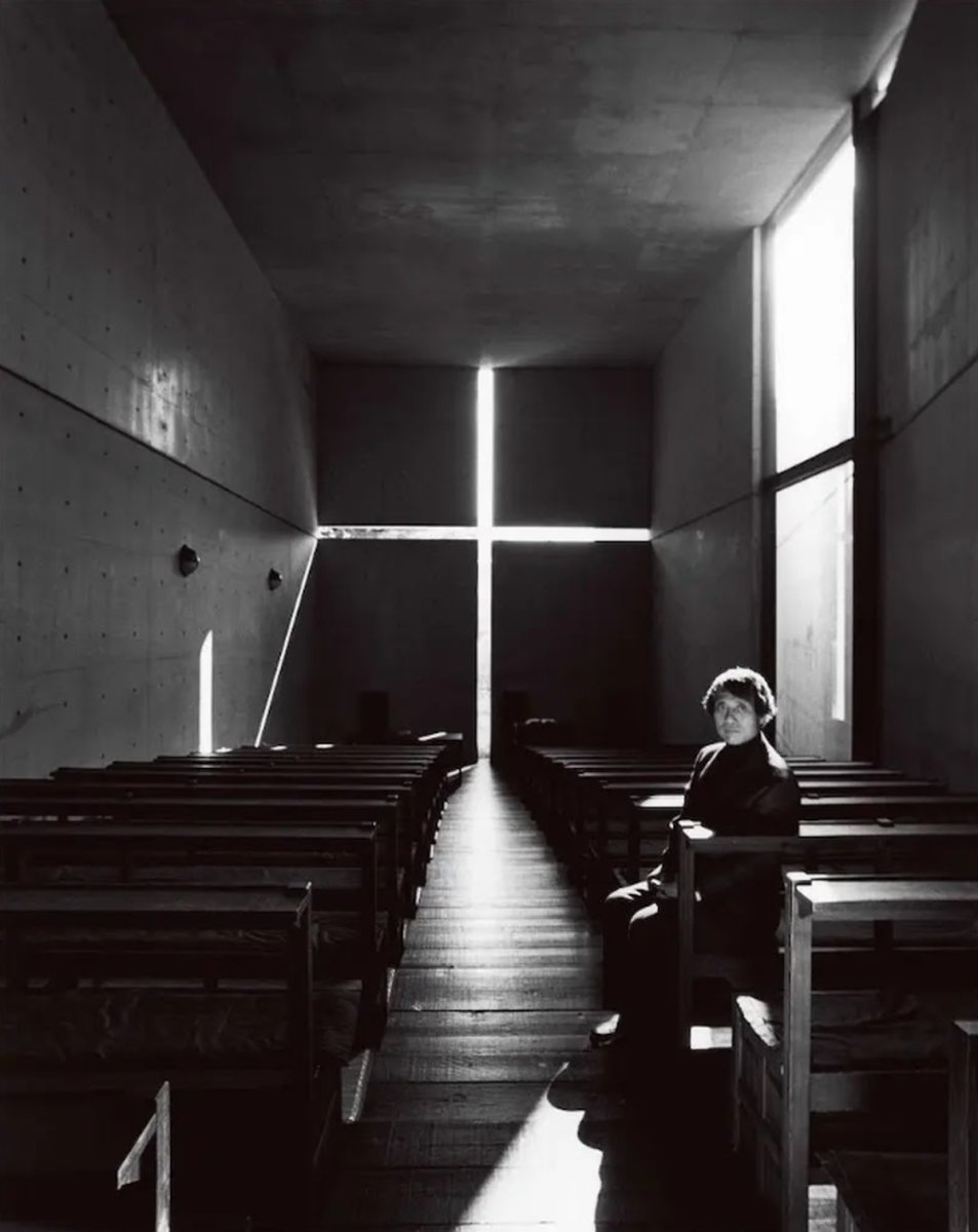 Iglesia de la Luz, por Tadao Ando, 1989, Ibaraki, Osaka, Jap&oacute;n